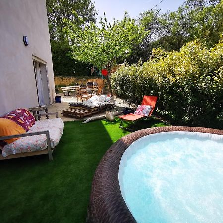 فيلا بزييهفي Cool Mediterranean Life 8 People Jacuzzi Barbecue Gametrampoline 2 Parking المظهر الخارجي الصورة